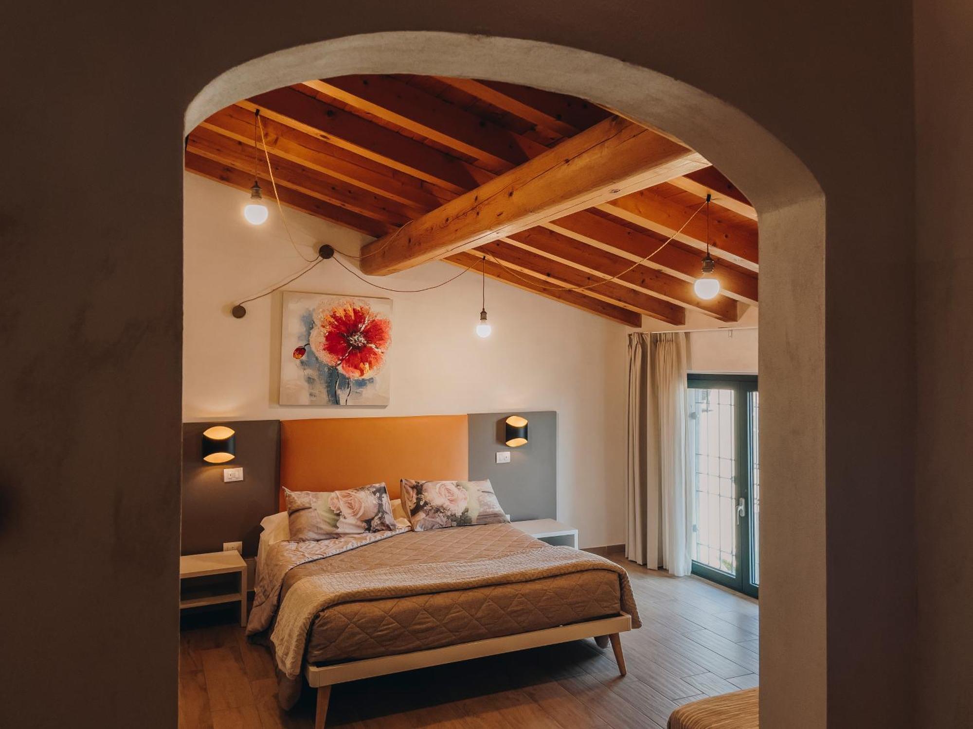 Agriturismo" Il Glicine Bianco" Monzambano Dış mekan fotoğraf